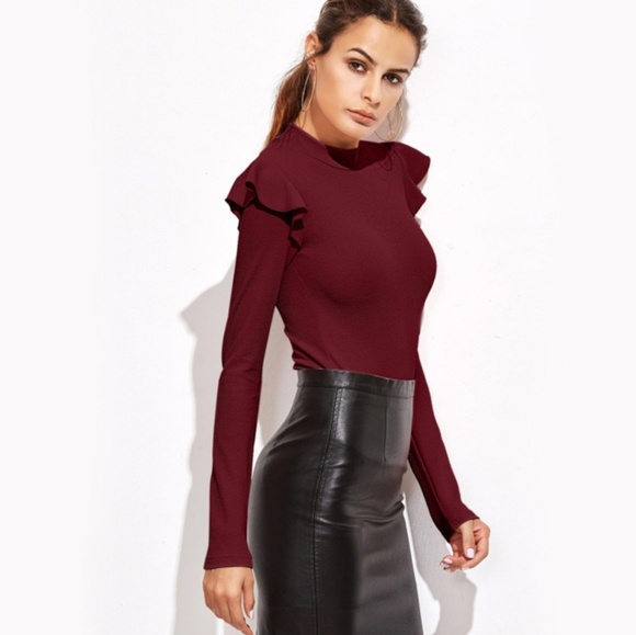 LAST S!!! Mock neck ruffle sleeves bodysuit. - Picture 3 of 8